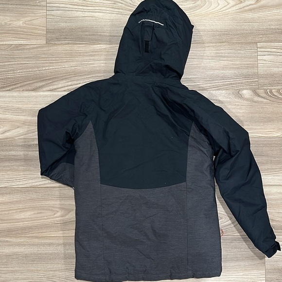 Almost new Columbia winter jacket for girl size Large - Picture 2 of 3